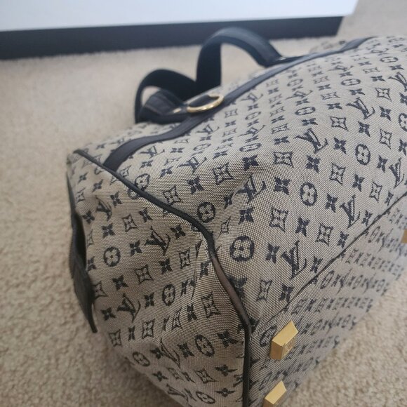 Louis Vuitton Josephine PM Monogram Canvas Bag used Authentic - Picture 9 of 16